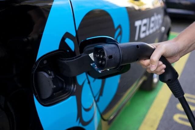 Kostenvergleich: Elektroauto vs. Verbrennungsmotor