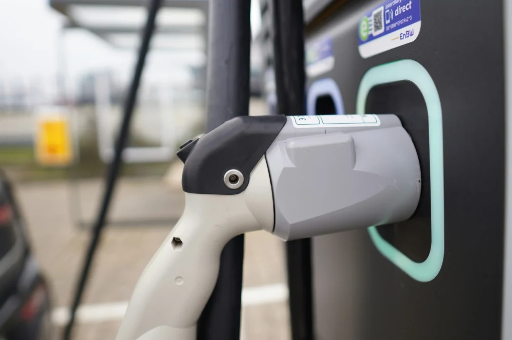 Ladestation Dienstwagen Förderung: So können Sie profitieren